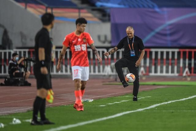 迈阿密国际希望免签德布劳内 丁丁家人向往去美国